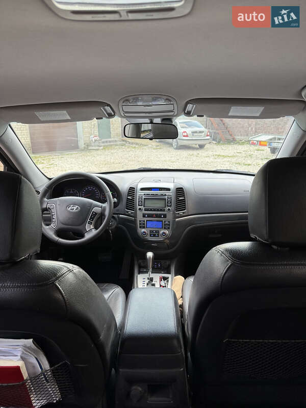 Внедорожник / Кроссовер Hyundai Santa FE 2010 в Кременце