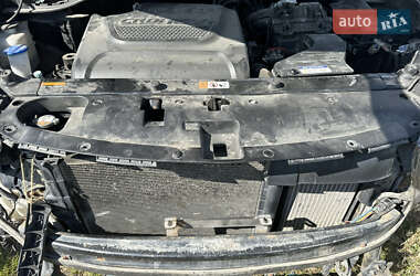 Внедорожник / Кроссовер Hyundai Santa FE 2012 в Киеве