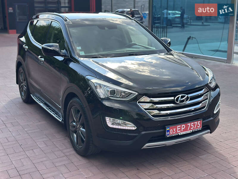 Позашляховик / Кросовер Hyundai Santa FE 2014 в Рівному