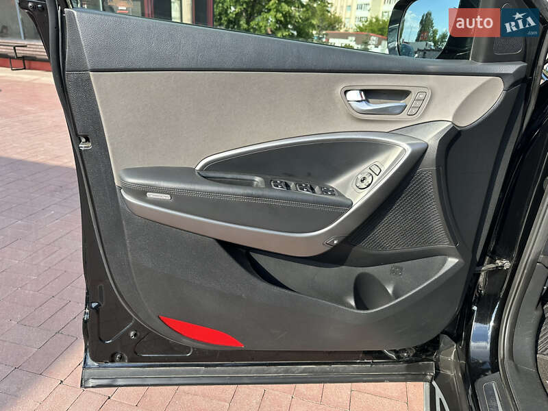 Позашляховик / Кросовер Hyundai Santa FE 2014 в Рівному