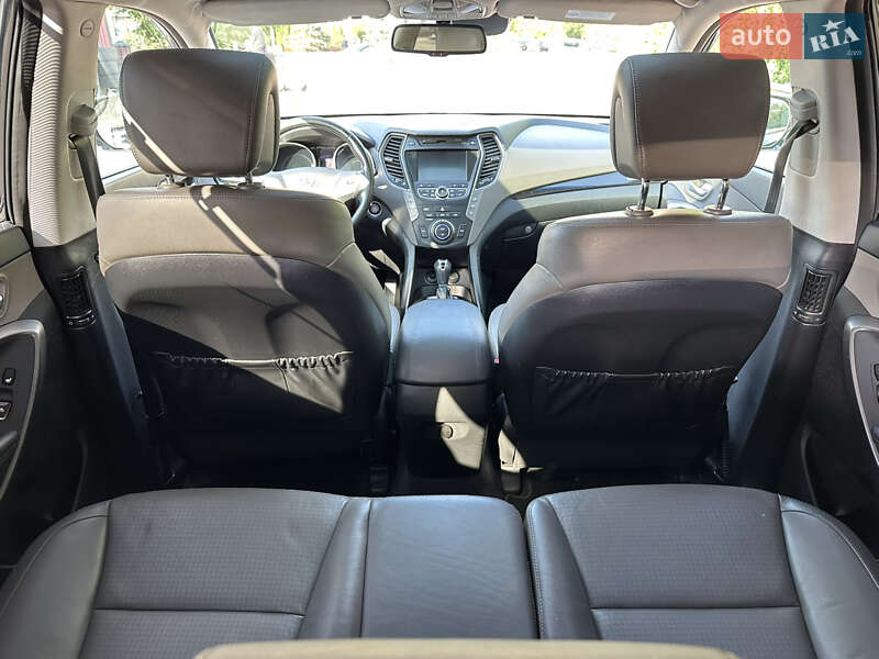 Позашляховик / Кросовер Hyundai Santa FE 2014 в Рівному
