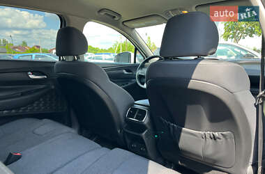 Позашляховик / Кросовер Hyundai Santa FE 2019 в 