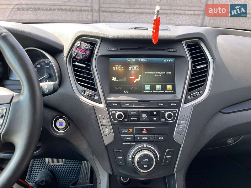 Позашляховик / Кросовер Hyundai Santa FE 2015 в Кривому Розі