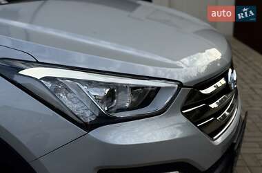 Позашляховик / Кросовер Hyundai Santa FE 2013 в 