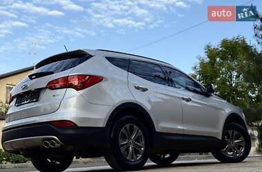 Позашляховик / Кросовер Hyundai Santa FE 2013 в 