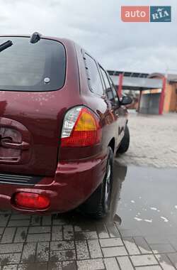 Внедорожник / Кроссовер Hyundai Santa FE 2001 в 