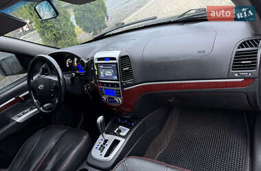 Позашляховик / Кросовер Hyundai Santa FE 2006 в 