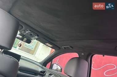 Позашляховик / Кросовер Hyundai Santa FE 2021 в 
