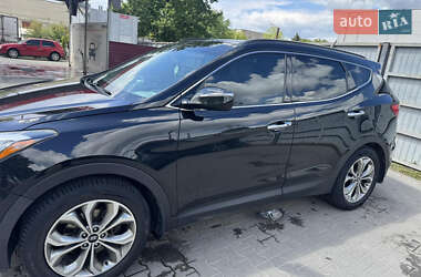 Внедорожник / Кроссовер Hyundai Santa FE 2015 в 