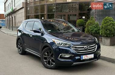 Внедорожник / Кроссовер Hyundai Santa FE 2016 в 