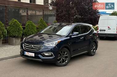 Внедорожник / Кроссовер Hyundai Santa FE 2016 в 
