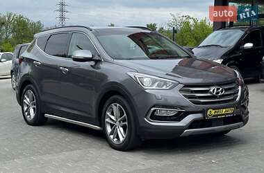 Внедорожник / Кроссовер Hyundai Santa FE 2016 в Черновцах