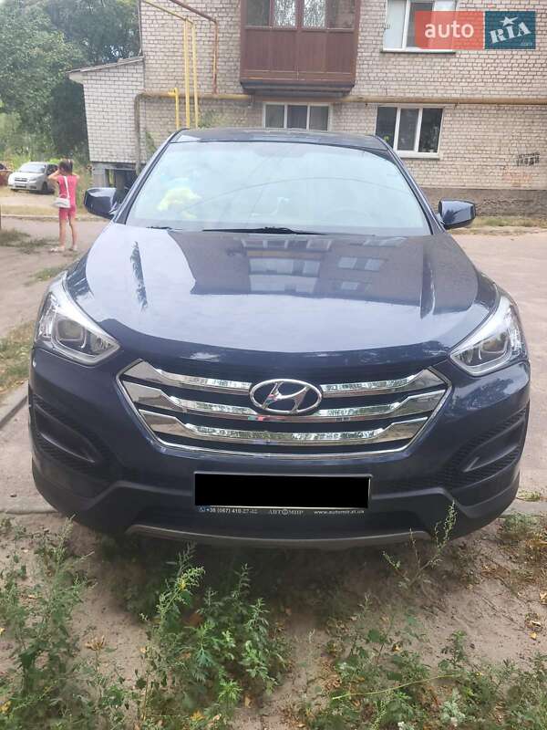 Позашляховик / Кросовер Hyundai Santa FE 2015 в 