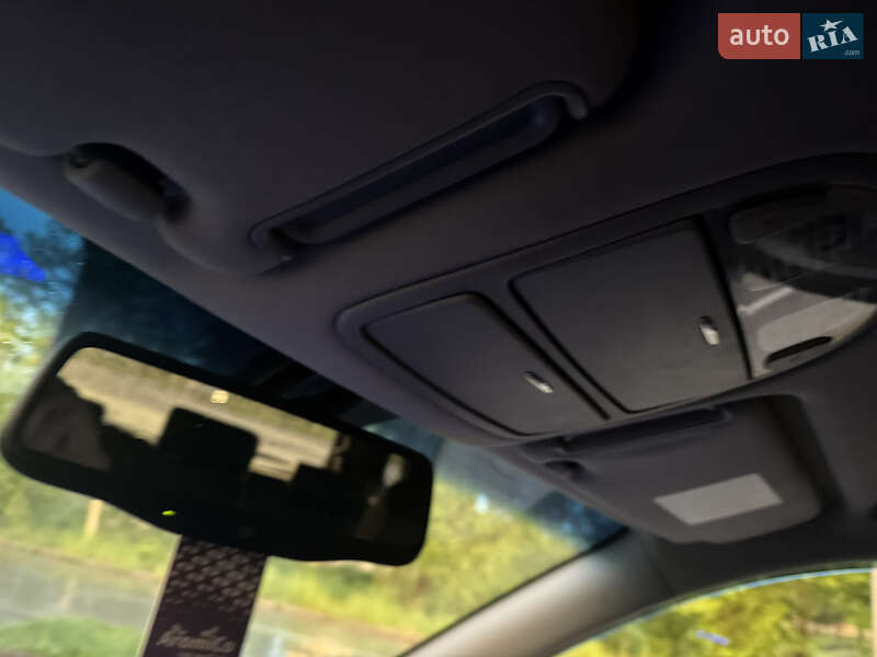 Позашляховик / Кросовер Hyundai Santa FE 2010 в Трускавці