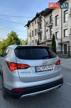 Внедорожник / Кроссовер Hyundai Santa FE 2013 в 