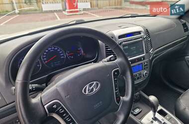 Позашляховик / Кросовер Hyundai Santa FE 2011 в 