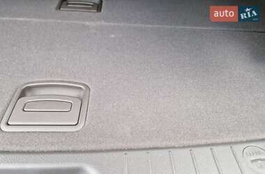 Позашляховик / Кросовер Hyundai Santa FE 2011 в 