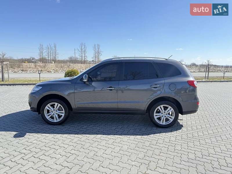 Внедорожник / Кроссовер Hyundai Santa FE 2011 в Верховине