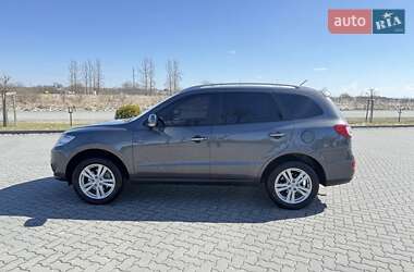 Позашляховик / Кросовер Hyundai Santa FE 2011 в 