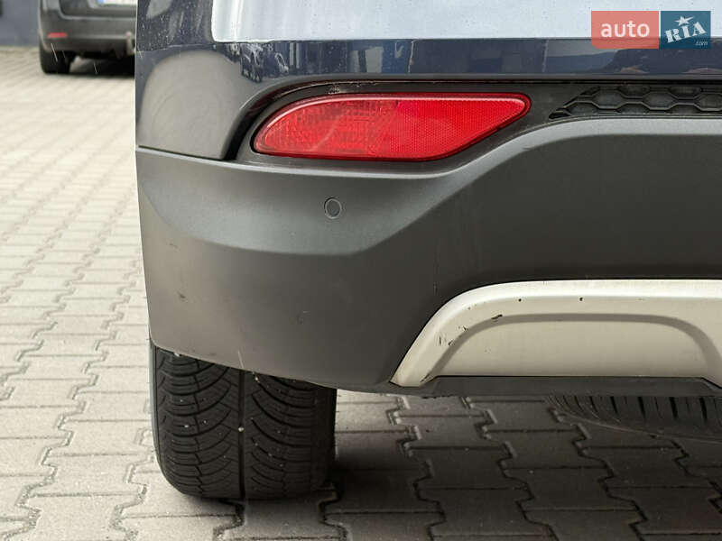 Позашляховик / Кросовер Hyundai Santa FE 2014 в Рівному