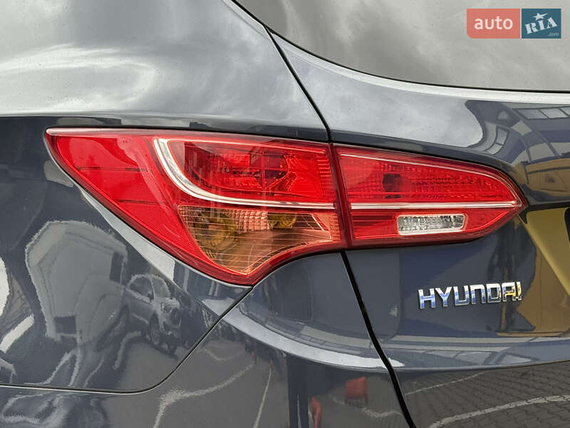Позашляховик / Кросовер Hyundai Santa FE 2014 в Рівному