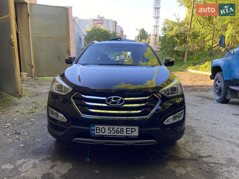 Позашляховик / Кросовер Hyundai Santa FE 2012 в Тернополі