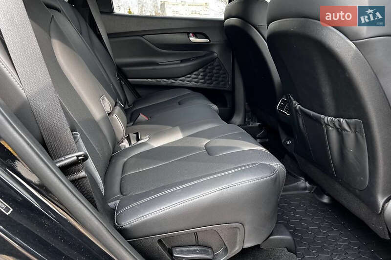 Позашляховик / Кросовер Hyundai Santa FE 2023 в Львові