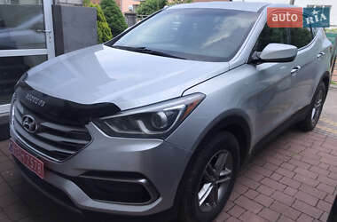 Внедорожник / Кроссовер Hyundai Santa FE 2017 в 