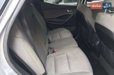 Внедорожник / Кроссовер Hyundai Santa FE 2017 в 