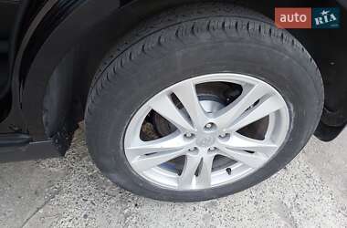 Позашляховик / Кросовер Hyundai Santa FE 2011 в 