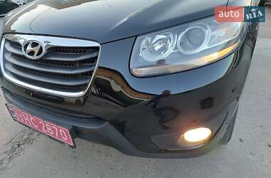 Позашляховик / Кросовер Hyundai Santa FE 2011 в 
