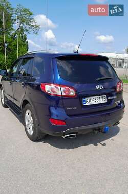 Позашляховик / Кросовер Hyundai Santa FE 2011 в 