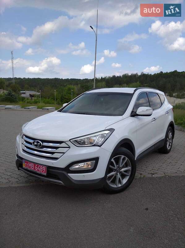 Позашляховик / Кросовер Hyundai Santa FE 2014 в Могилів-Подільському