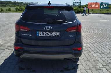Позашляховик / Кросовер Hyundai Santa FE 2017 в 
