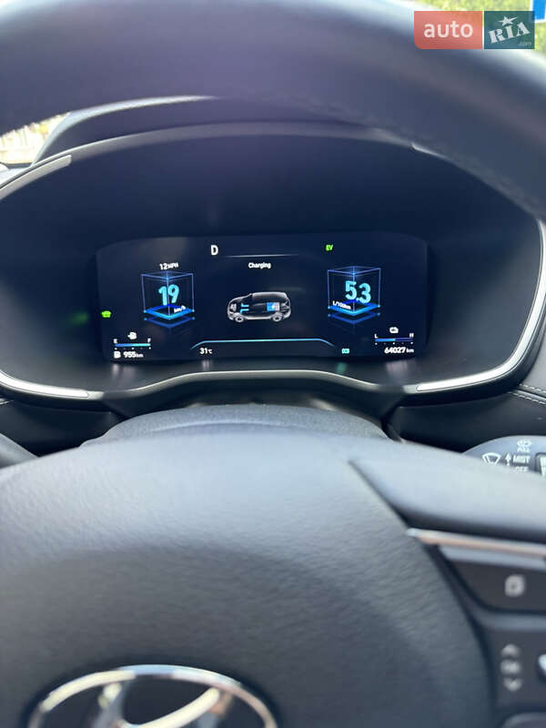 Внедорожник / Кроссовер Hyundai Santa FE 2022 в Харькове