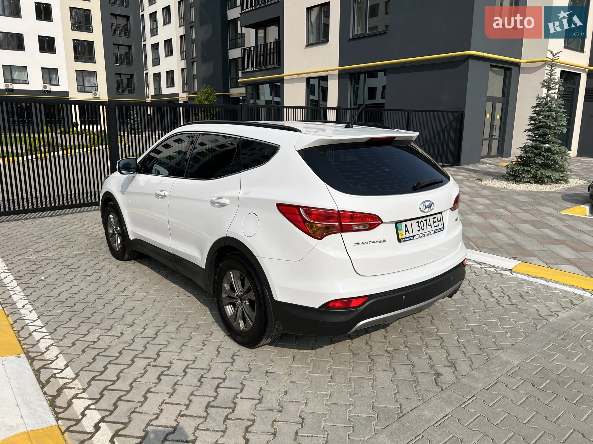 2013 Hyundai Santa Fe - мініатюра 8
