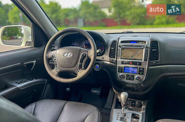 Внедорожник / Кроссовер Hyundai Santa FE 2011 в 