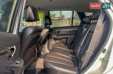 Внедорожник / Кроссовер Hyundai Santa FE 2011 в 