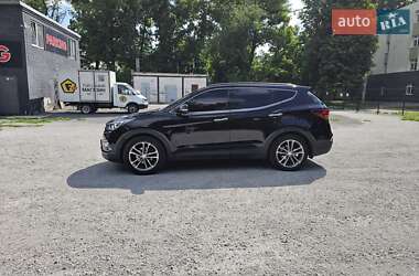 Внедорожник / Кроссовер Hyundai Santa FE 2016 в 
