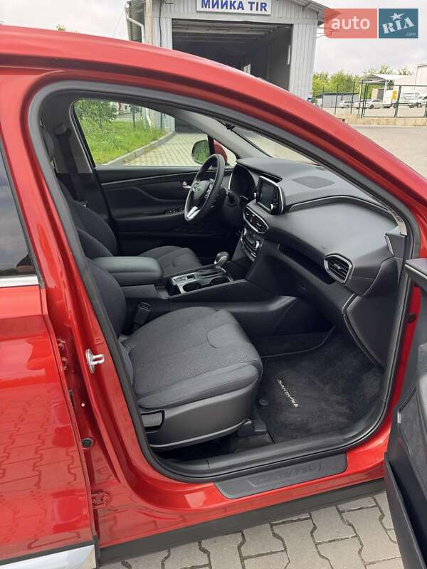 Внедорожник / Кроссовер Hyundai Santa FE 2019 в Хмельницком