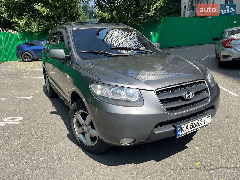 Позашляховик / Кросовер Hyundai Santa FE 2008 в Києві