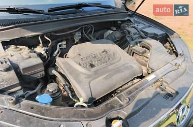 Внедорожник / Кроссовер Hyundai Santa FE 2010 в 