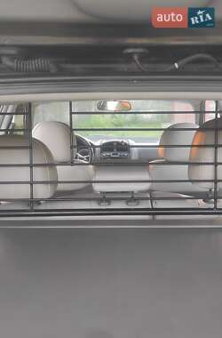 Позашляховик / Кросовер Hyundai Santa FE 2005 в 