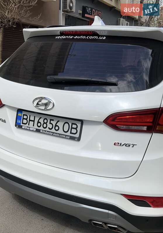 Позашляховик / Кросовер Hyundai Santa FE 2016 в Одесі