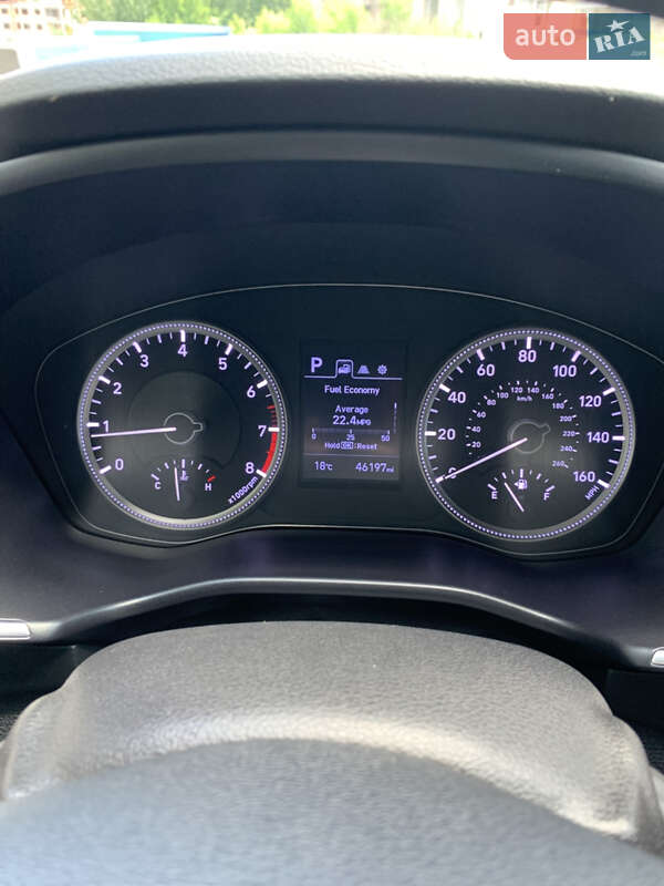 Внедорожник / Кроссовер Hyundai Santa FE 2019 в Киеве