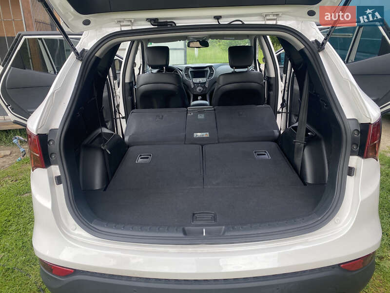 Внедорожник / Кроссовер Hyundai Santa FE 2014 в Ровно