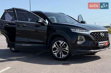 Позашляховик / Кросовер Hyundai Santa FE 2019 в 