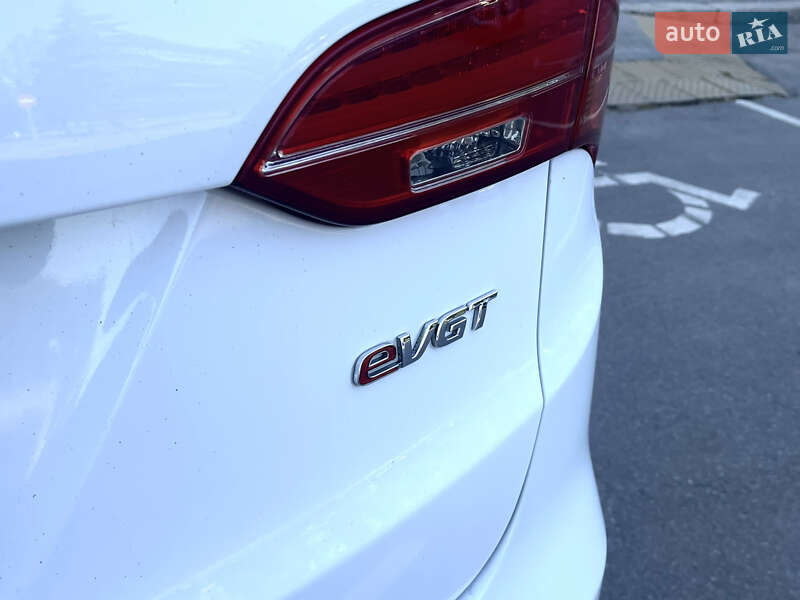 Позашляховик / Кросовер Hyundai Santa FE 2013 в Миколаєві