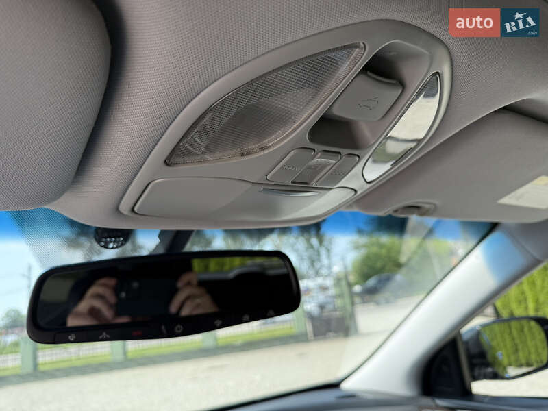Внедорожник / Кроссовер Hyundai Santa FE 2014 в Львове