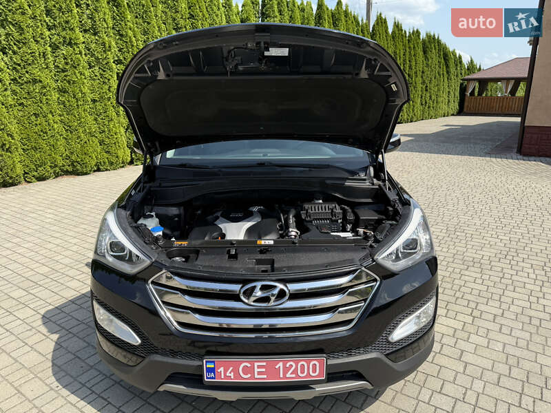 Внедорожник / Кроссовер Hyundai Santa FE 2014 в Львове